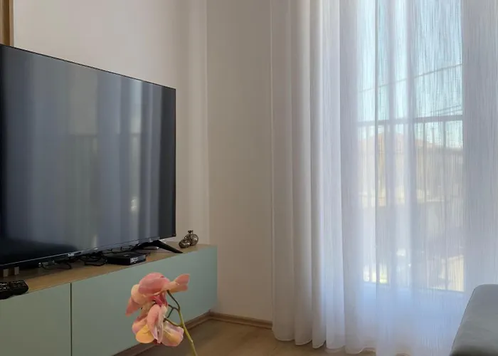 In Center 公寓式酒店 4*