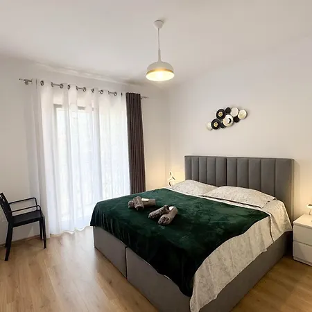 Ξενοδοχείο με διαμερίσματα In Center Σκόδρα